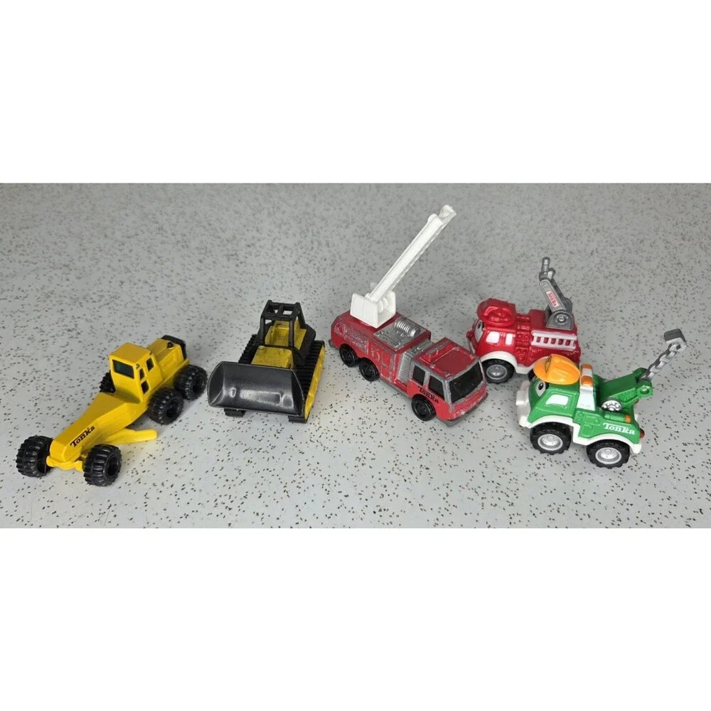 Vtg Mini Tonka Construction & Fire Trucks Maisto Hasbro Lil Chuck & Friends Lot